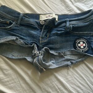 HOLLISTER shorts
